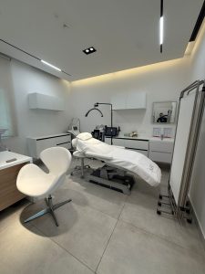 Office fit-out contractor dubai
