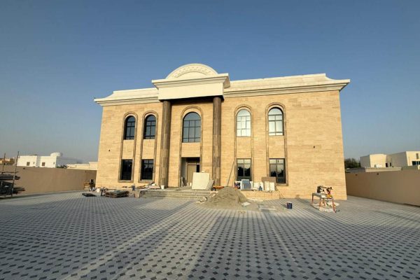 Luxurious Villa Alkhawaneej